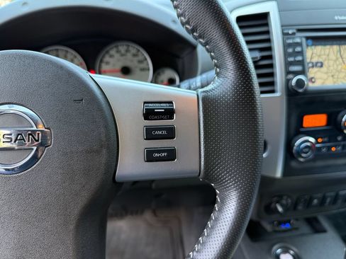 Used 2020 Nissan Frontier PRO-4X AWD/4WD image 25