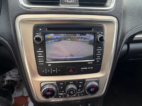 Used 2013 GMC Acadia Denali image 20