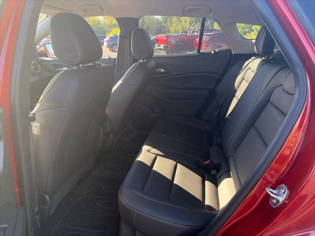 Used 2024 Chevrolet Trax ACTIV w/ Driver Confidence Package FWD image 11