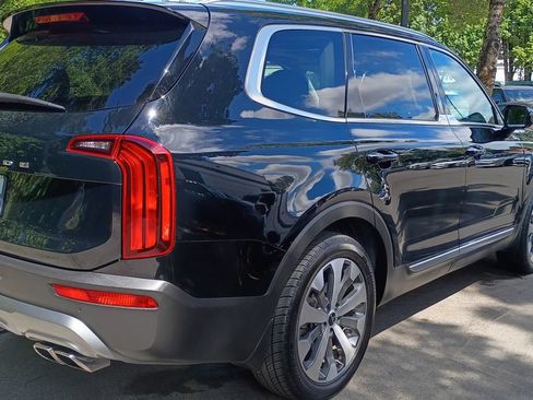 Used 2022 Kia Telluride SX AWD/4WD image 4