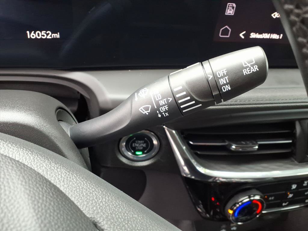Used 2025 Buick Encore GX Sport Touring w/ Comfort Package AWD/4WD image 22