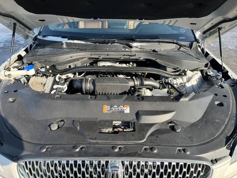 Used 2023 Lincoln Aviator Reserve image 26