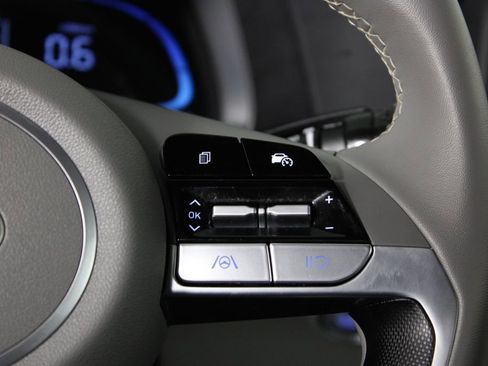 Certified 2026 Hyundai Elantra Sport FWD image 27