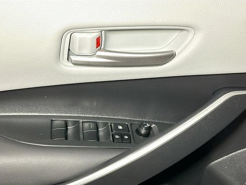 Certified 2023 Toyota Corolla SE FWD image 15