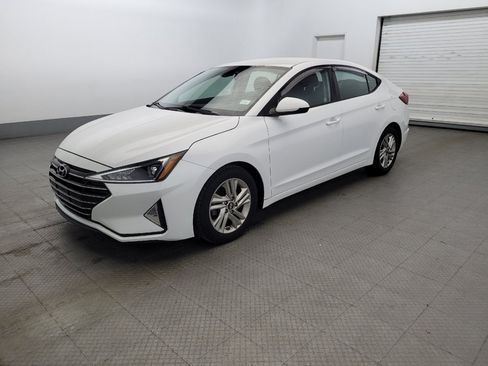 Used 2019 Hyundai Elantra SEL w/ Cargo Package FWD image 2