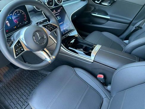 Used 2025 Mercedes-Benz C 300 Sedan image 11