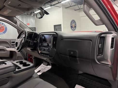 Used 2018 Chevrolet Silverado 2500 LT w/ LT Convenience Package AWD/4WD image 37