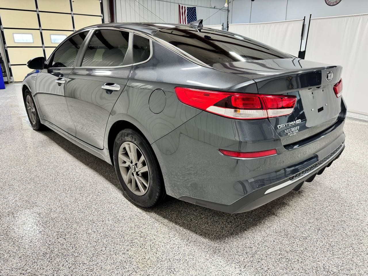 Used 2020 Kia Optima LX FWD image 5