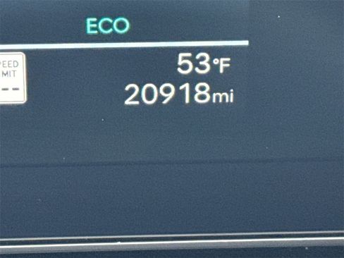 Used 2025 Hyundai Santa Fe SEL image 28