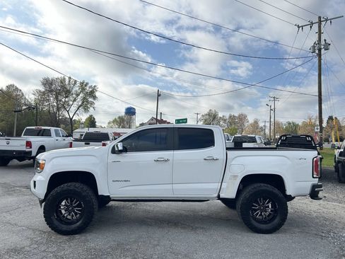 Used 2016 GMC Canyon SLT w/ Driver Alert Package image 10