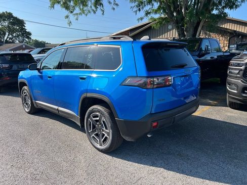 New 2026 Jeep Cherokee Laredo AWD/4WD image 4