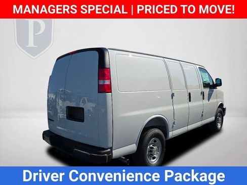 New 2025 Chevrolet Express 2500 Extended w/ Enhanced Convenience Package RWD image 6