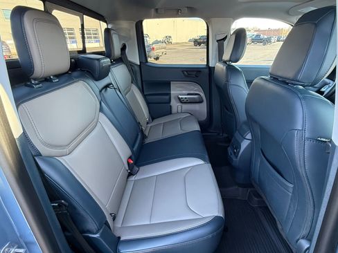 Used 2025 Ford Maverick Lariat w/ 4K Tow Package image 14