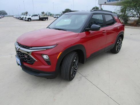 New 2026 Chevrolet TrailBlazer RS FWD image 3