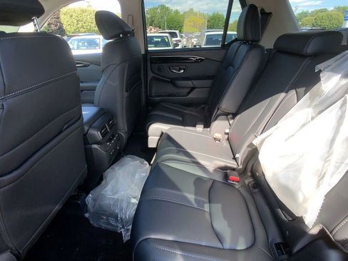 New 2025 Honda Pilot EX-L image 22