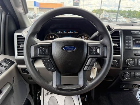 Used 2016 Ford F150 XLT AWD/4WD image 15