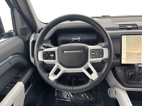 New 2026 Land Rover Defender 110 X-Dynamic SE AWD/4WD image 15