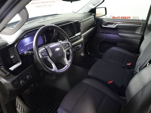 Used 2022 Chevrolet Silverado 1500 LT image 13