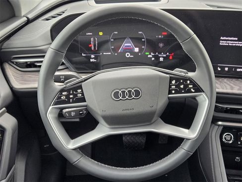 New 2025 Audi Q5 Premium Plus image 14