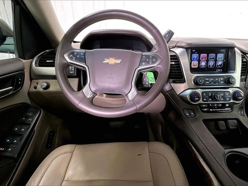 Used 2017 Chevrolet Tahoe LT image 4