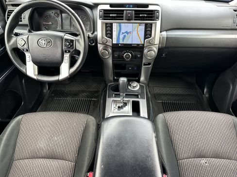 Used 2022 Toyota 4Runner Trail Special Edition AWD/4WD image 12