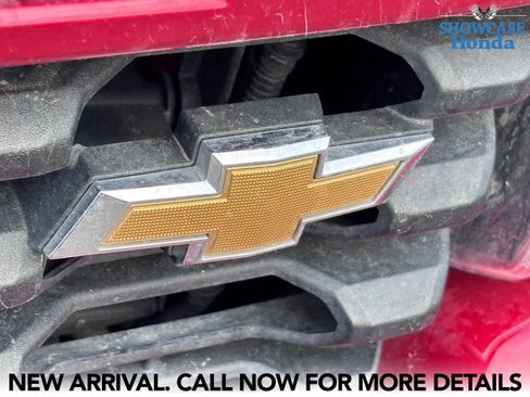 Used 2022 Chevrolet Silverado 1500 Custom w/ Safety Confidence Package RWD image 9