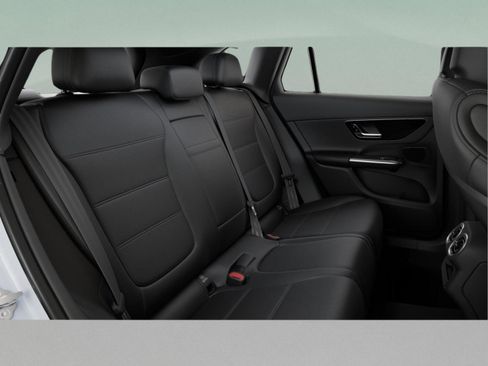 Certified 2026 Mercedes-Benz GLC 300 image 43