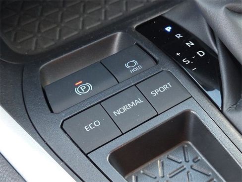 Used 2025 Toyota RAV4 XLE Premium image 25