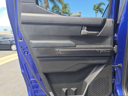 Certified 2025 Toyota Tacoma TRD Sport w/ TRD Sport Premium Package AWD/4WD image 17