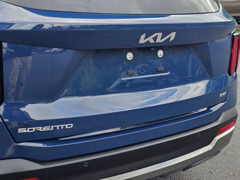 Used 2025 Kia Sorento S w/ Panoramic Sunroof Package AWD/4WD image 15