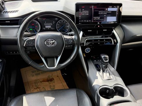 Used 2021 Toyota Venza Limited w/ Advanced Technology Package AWD/4WD image 15