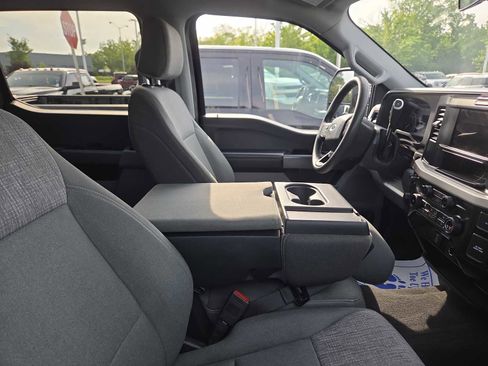 Used 2025 Ford F250 XLT AWD/4WD image 4
