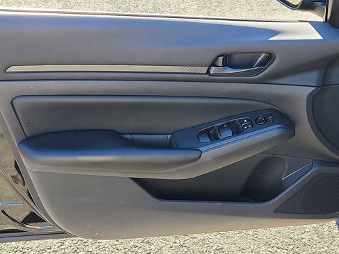 Certified 2024 Nissan Altima 2.5 S image 12