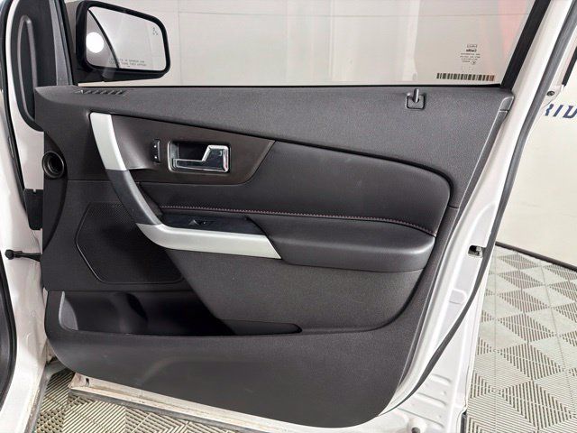 Used 2011 Ford Edge Limited w/ 301A Rapid Spec Order Code FWD image 31