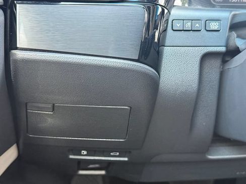 Used 2024 Lexus ES 300h w/ Premium Package FWD image 23
