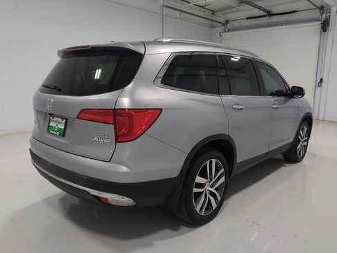 Used 2018 Honda Pilot Elite image 9