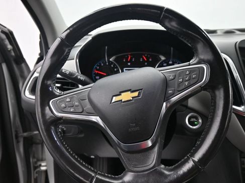 Used 2018 Chevrolet Equinox LT w/ Sun & Infotainment Package FWD image 20