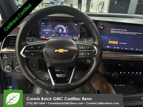 Certified 2025 Chevrolet Tahoe High Country AWD/4WD image 15