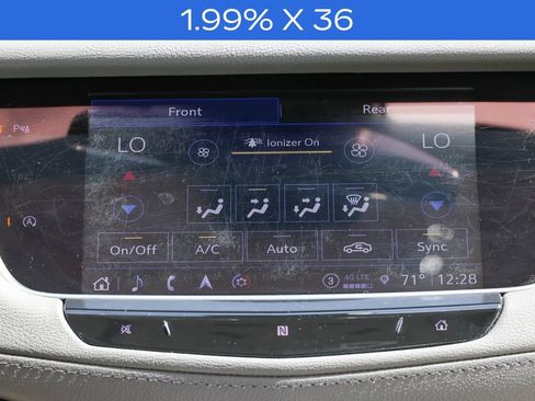 Used 2021 Cadillac XT5 Premium Luxury w/ LPO, Floor Liner Package AWD/4WD image 15