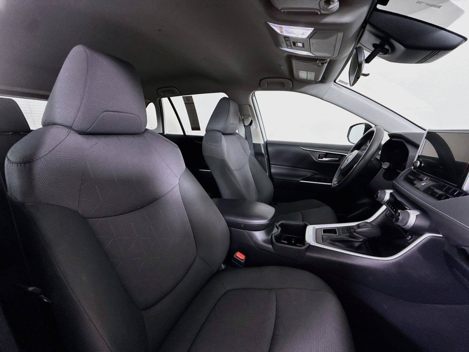 Certified 2025 Toyota RAV4 XLE AWD/4WD image 41