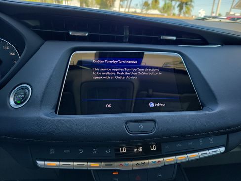 Certified 2022 Cadillac XT4 Luxury w/ Driver Awareness Package image 24