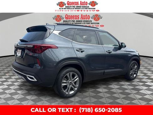 Used 2021 Kia Seltos S AWD/4WD image 7