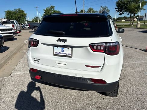 Used 2025 Jeep Compass Trailhawk AWD/4WD image 23