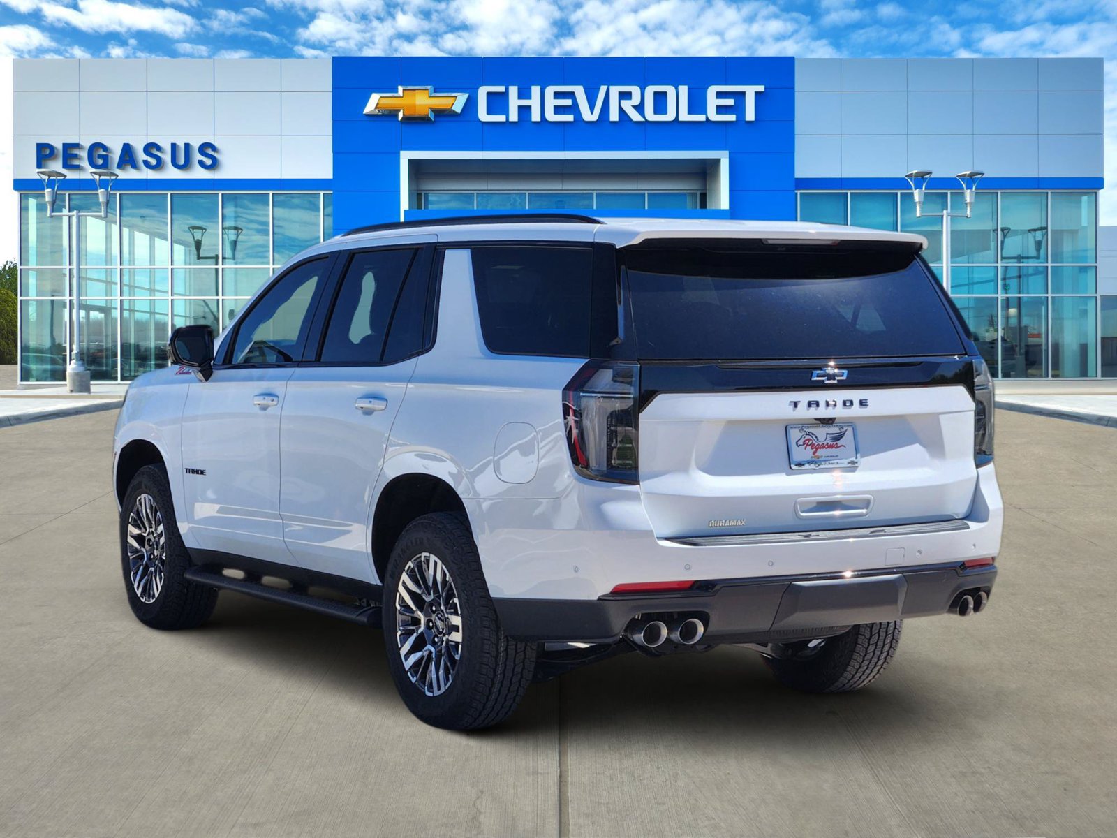 New 2027 Chevrolet Tahoe Z71 w/ Comfort Package AWD/4WD image 4