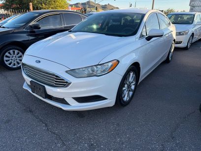 Used 2017 Ford Fusion SE w/ Fusion SE Technology Package