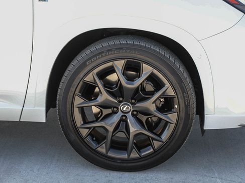 Used 2024 Lexus TX 500h AWD w/ Technology Package image 10