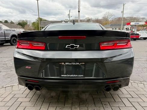 Used 2018 Chevrolet Camaro SS image 11