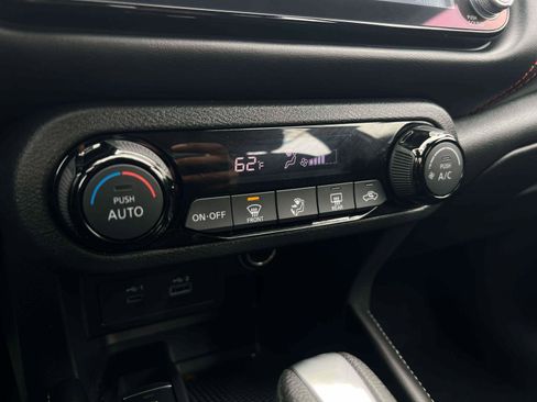 Used 2023 Nissan Kicks SR w/ Exterior Package FWD image 14