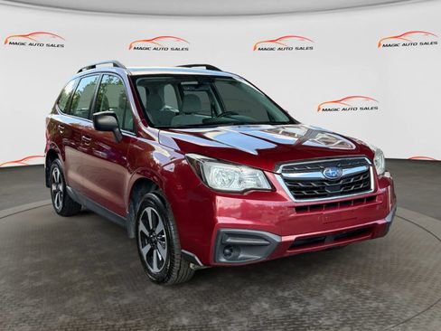 Used 2018 Subaru Forester 2.5i w/ Alloy Wheel Package AWD/4WD image 5