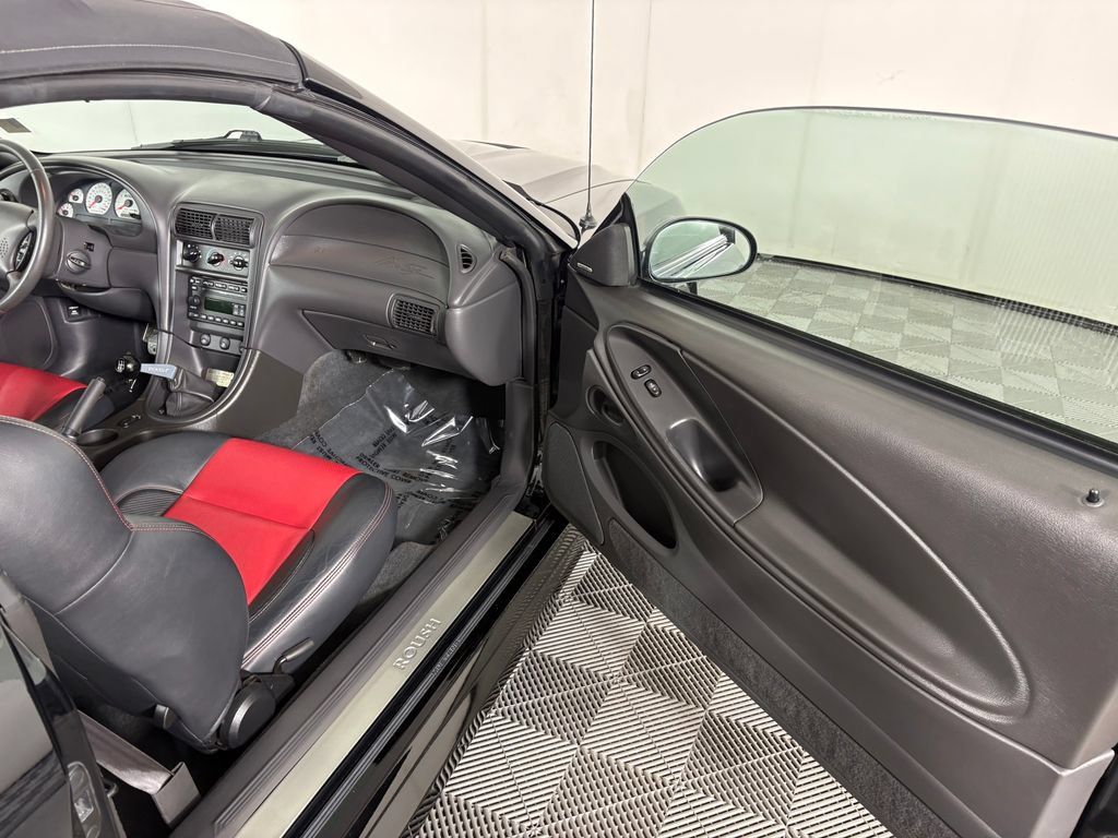 Used 2004 Ford Mustang GT RWD image 27